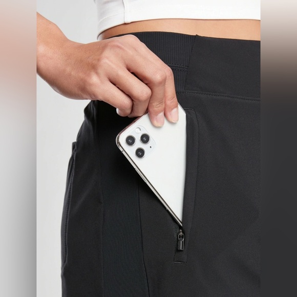 Athleta Brooklyn Skort 16"🖤 - Picture 3 of 13